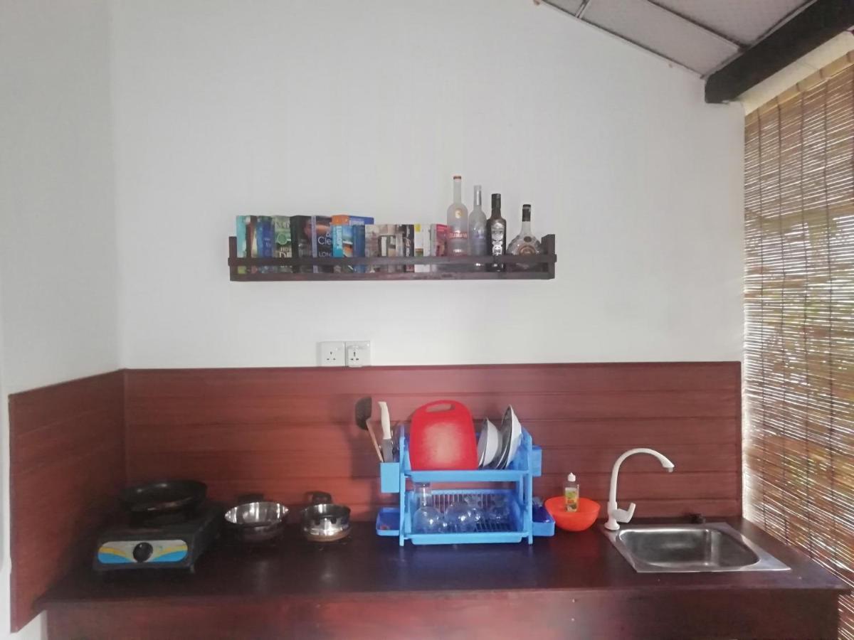 היקדואה Ami Place Rooms With Kitchen מראה חיצוני תמונה