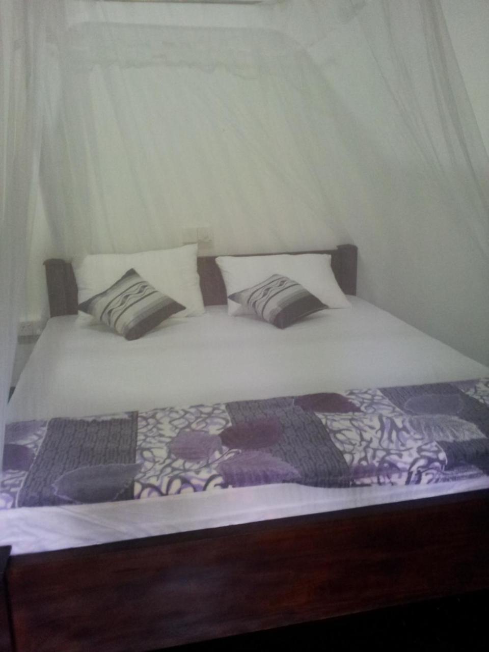 היקדואה Ami Place Rooms With Kitchen מראה חיצוני תמונה