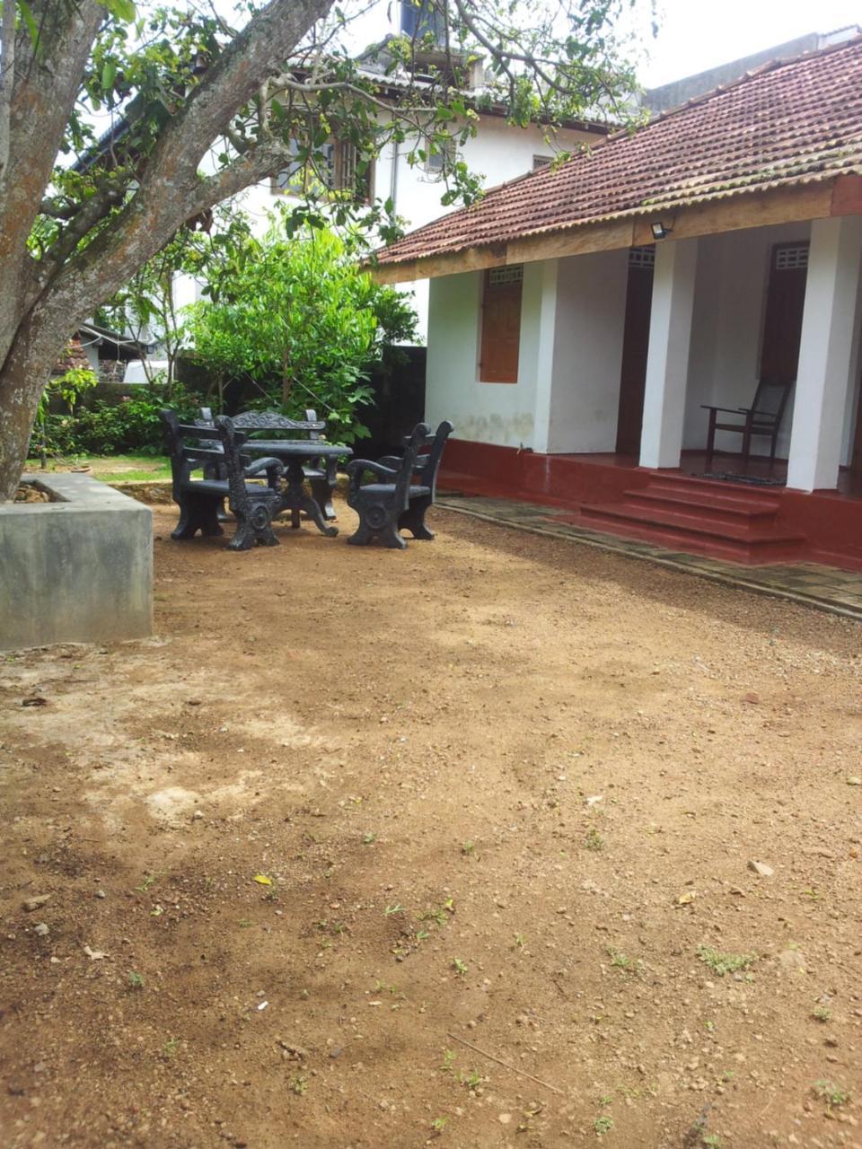 היקדואה Ami Place Rooms With Kitchen מראה חיצוני תמונה