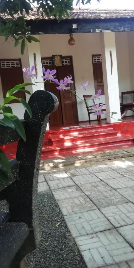 היקדואה Ami Place Rooms With Kitchen מראה חיצוני תמונה